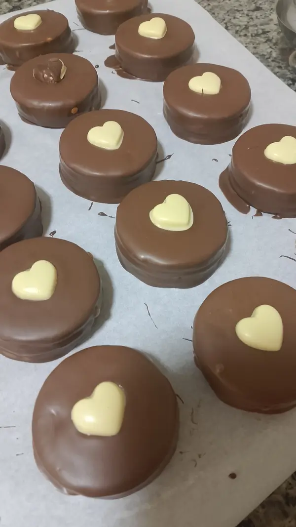 Confeitaria Artesanal com Sabor e Delicadeza