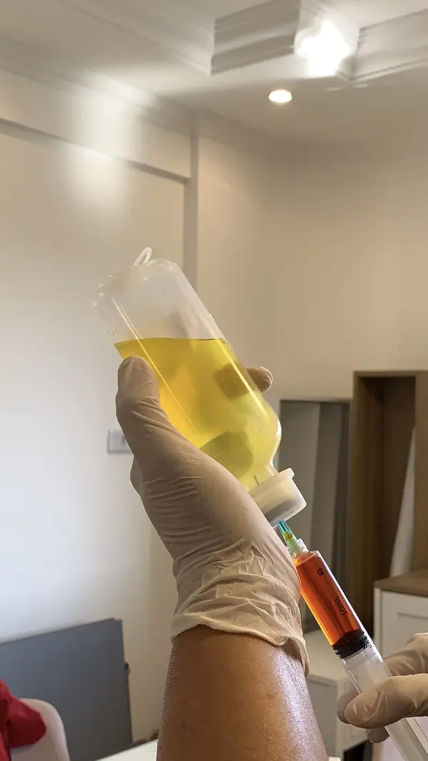 Limpeza de pele, reposição de vitaminas, drenagem, cuidados pessoais