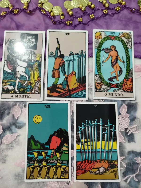 Consultas com Tarot & Baralho Cigano